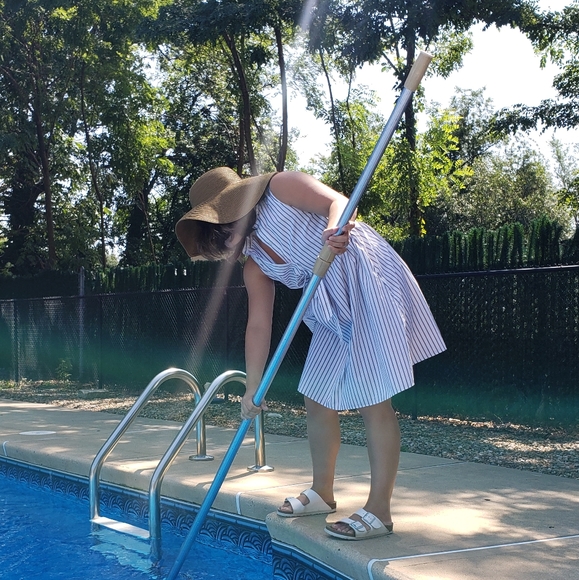 Uniqlo xs striped dress - Picture 2 of 2